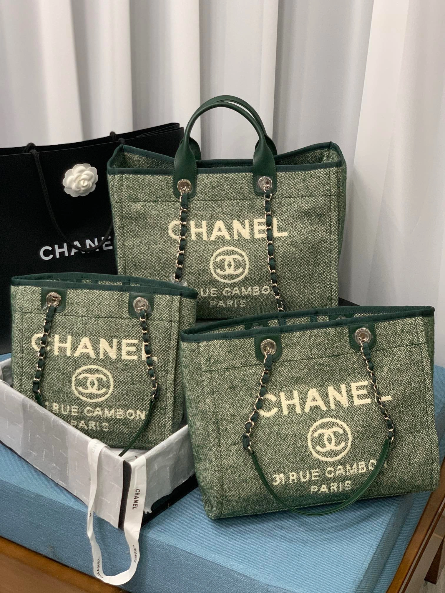 CHANEL SHOPPING BAG SportInspired 1177 - Image 4