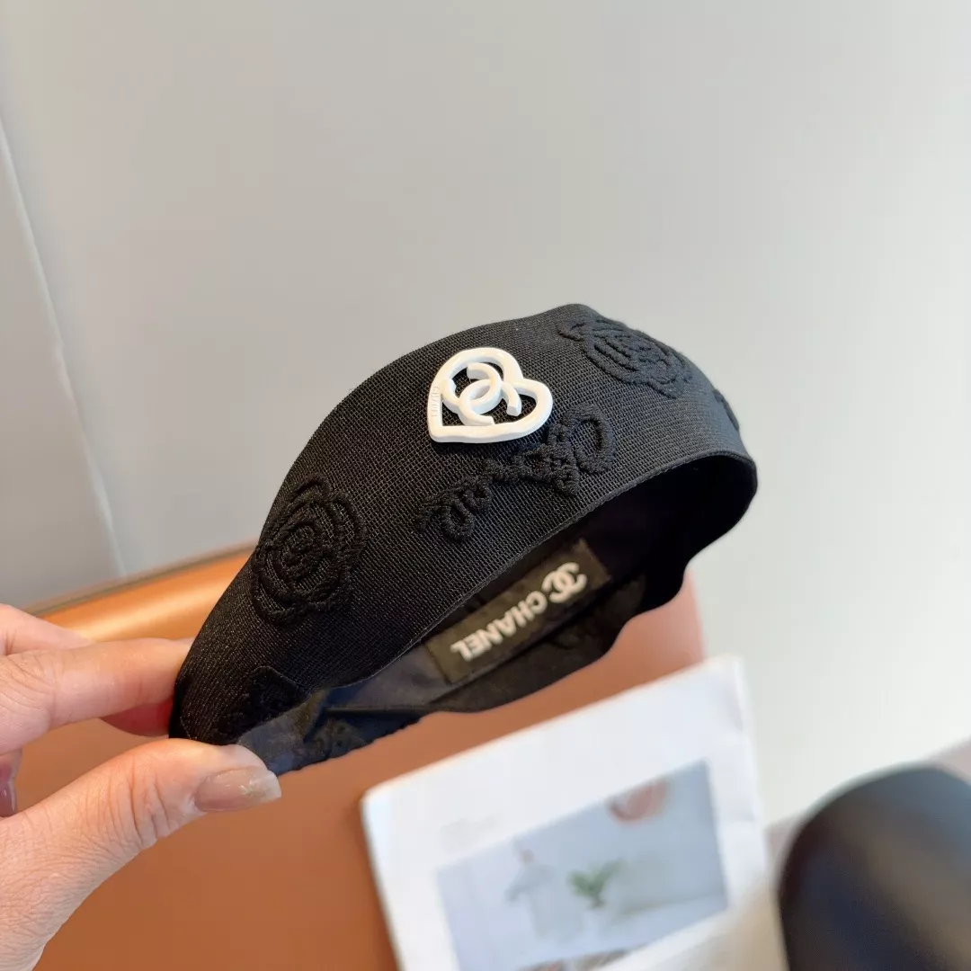 Affordable 2283 Chanel Headband For Women - Image 3