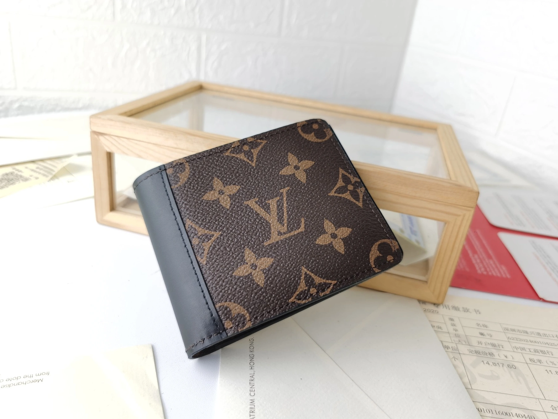 Affordable 8869 Louis Vuitton LV Wallets For Unisex - Image 3