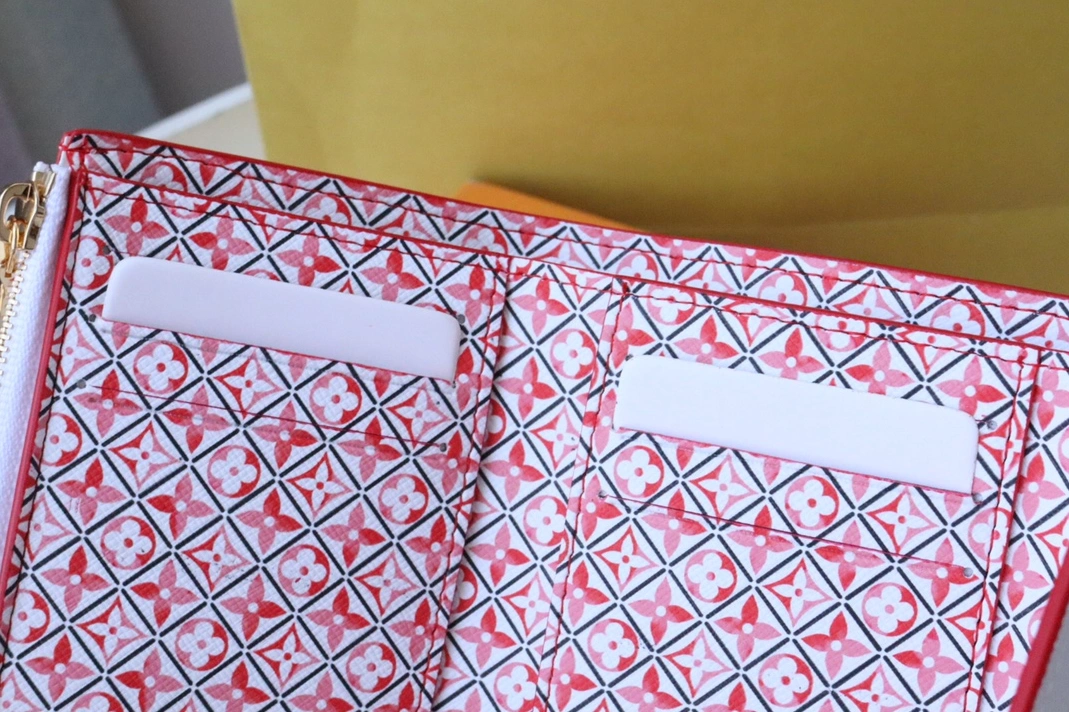 BestValue 2777 Louis Vuitton AAA Quality Wallets - Image 7