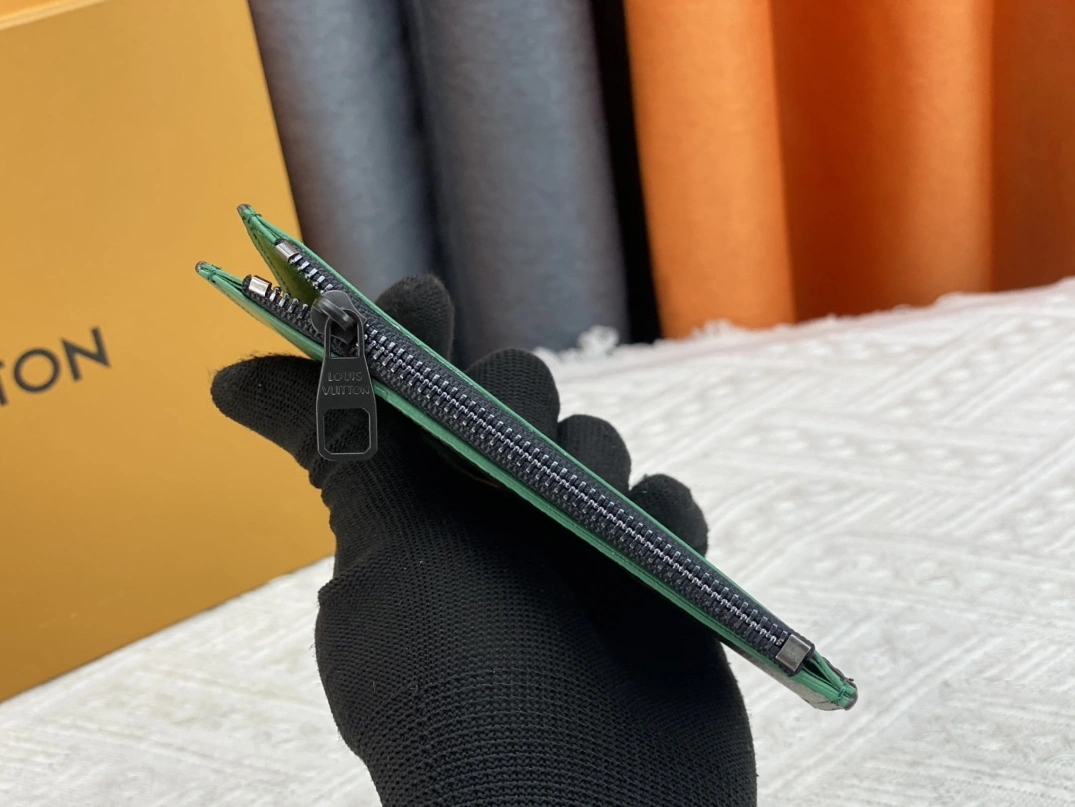 BestValue 4148 Louis Vuitton AAA Quality Card Case For Unisex - Image 4