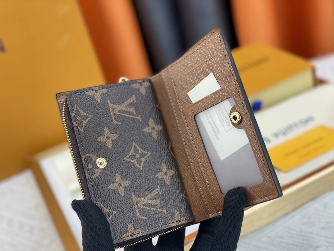 BestValue 4618 Louis Vuitton AAA Quality Wallets - Image 5