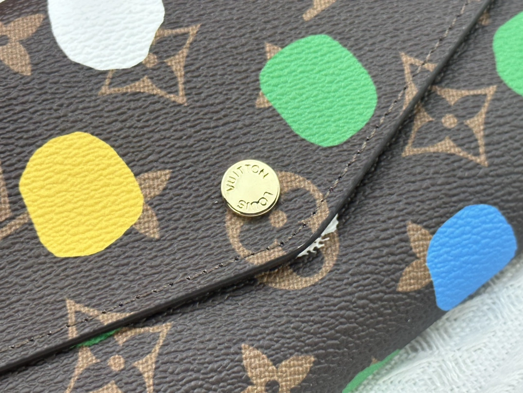 BestValue 4883 Louis Vuitton LV Wallets - Image 6