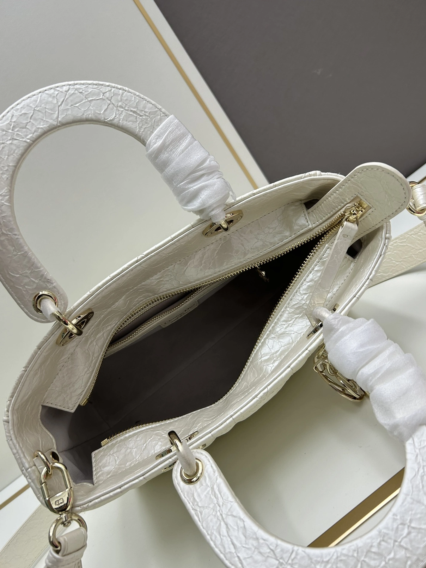 BestValue 6800 Christian Dior AAA Quality Handbags For Women - Image 7