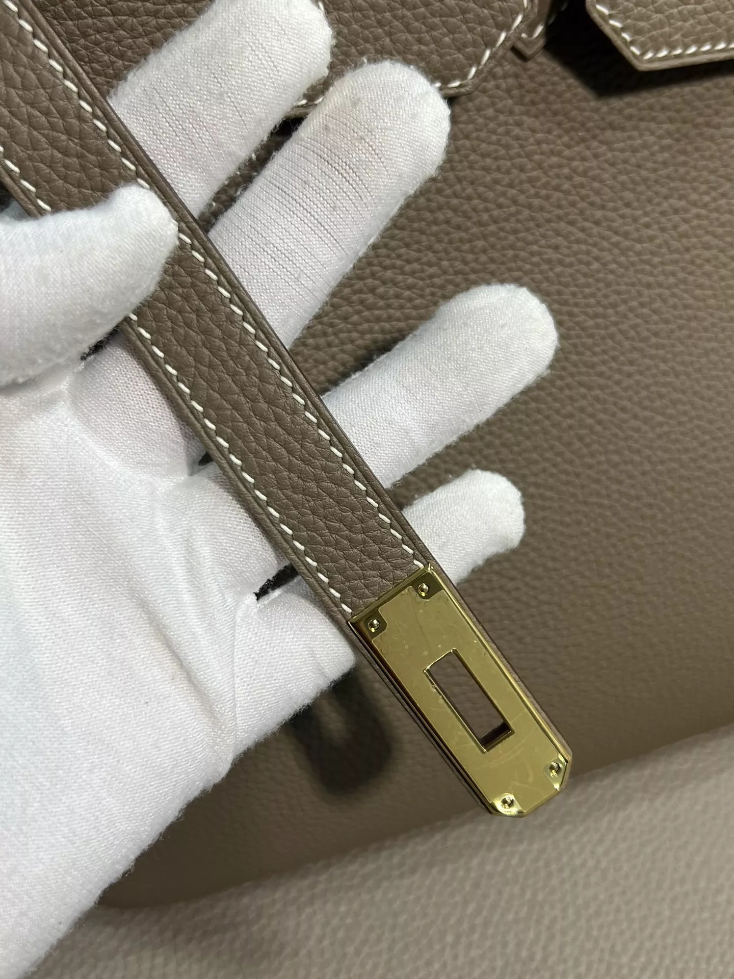 Breathable 6847 Hermes AAA Quality Handbags For Women - Image 7