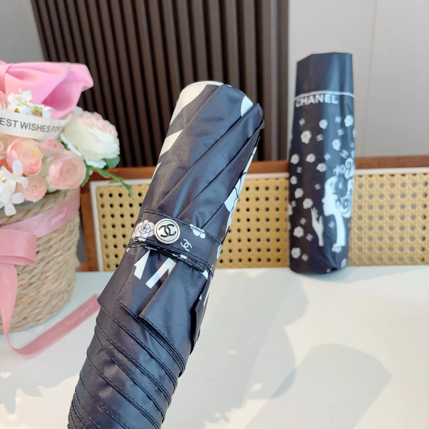 Breathable 8638 Chanel Umbrellas - Image 5