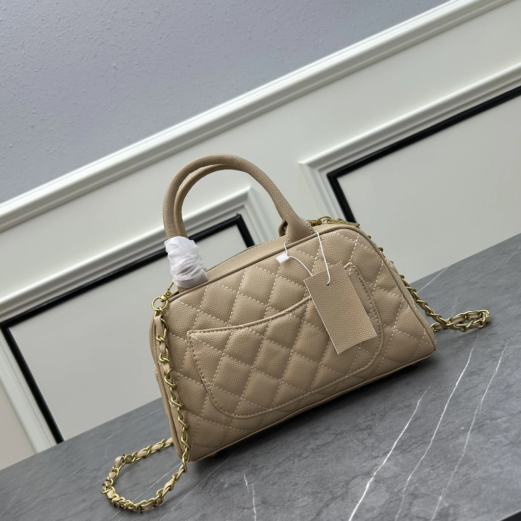 Chanel AAA Quality Handbags For Women AllSeason 1980 - Image 3