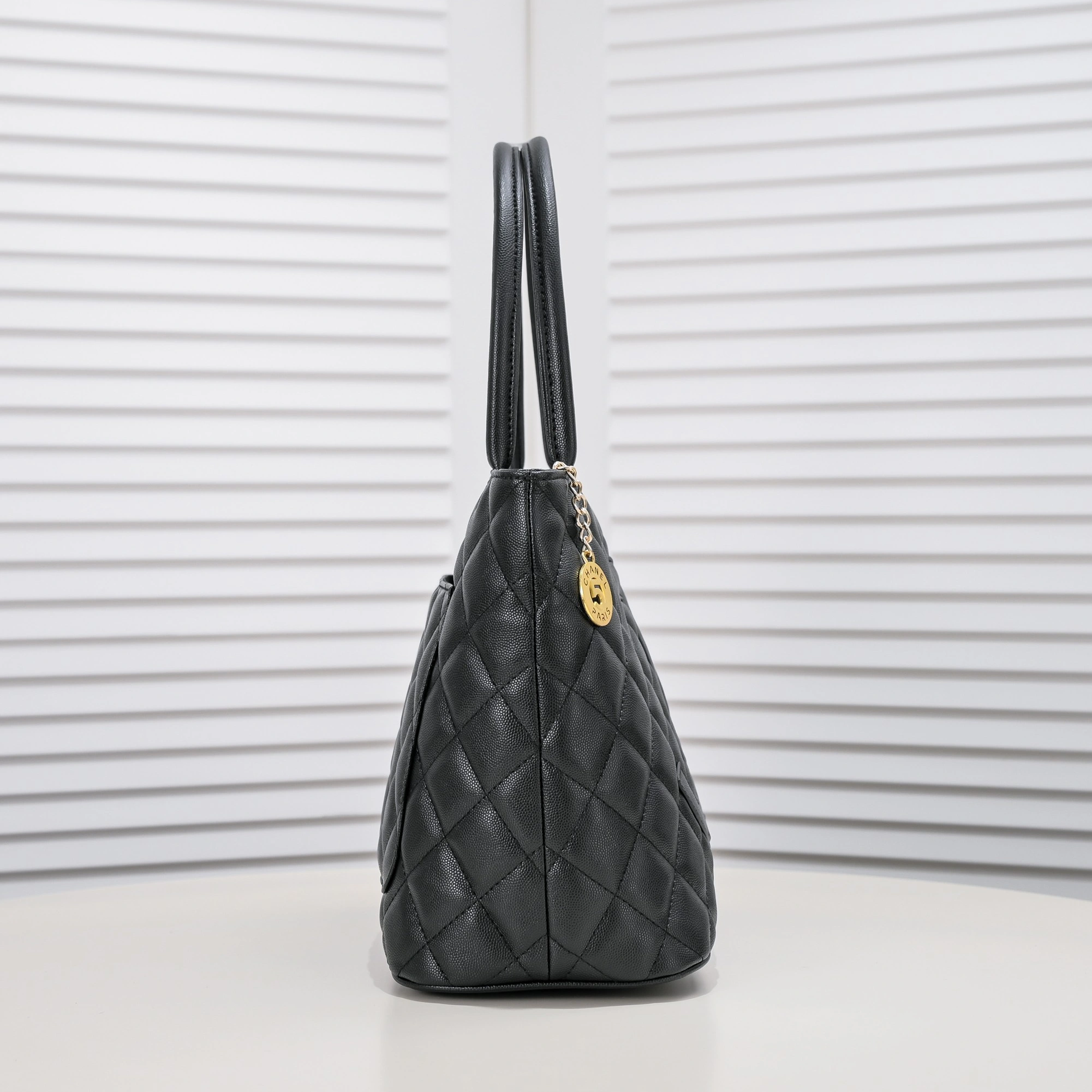 Chanel AAA Quality Handbags For Women UrbanStyle 7324