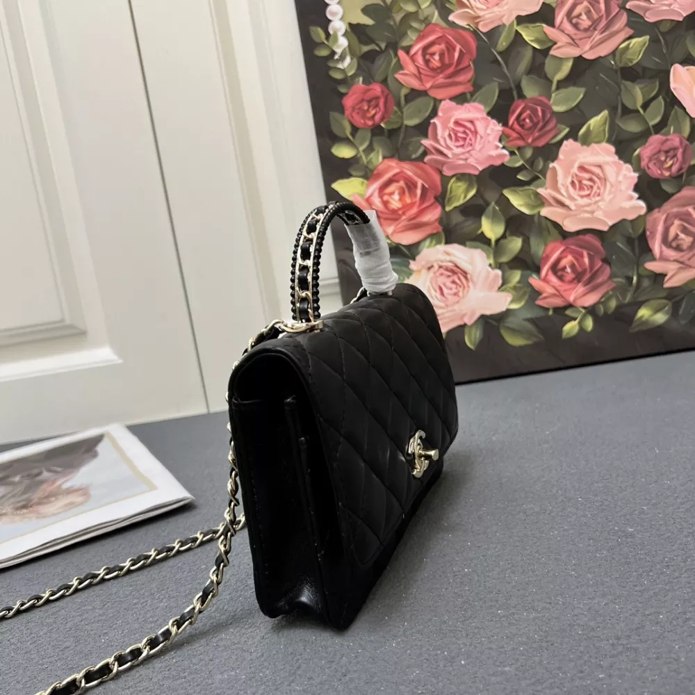 Chanel AAA Quality Messenger Bags For Women Affordable 6598 - Image 4