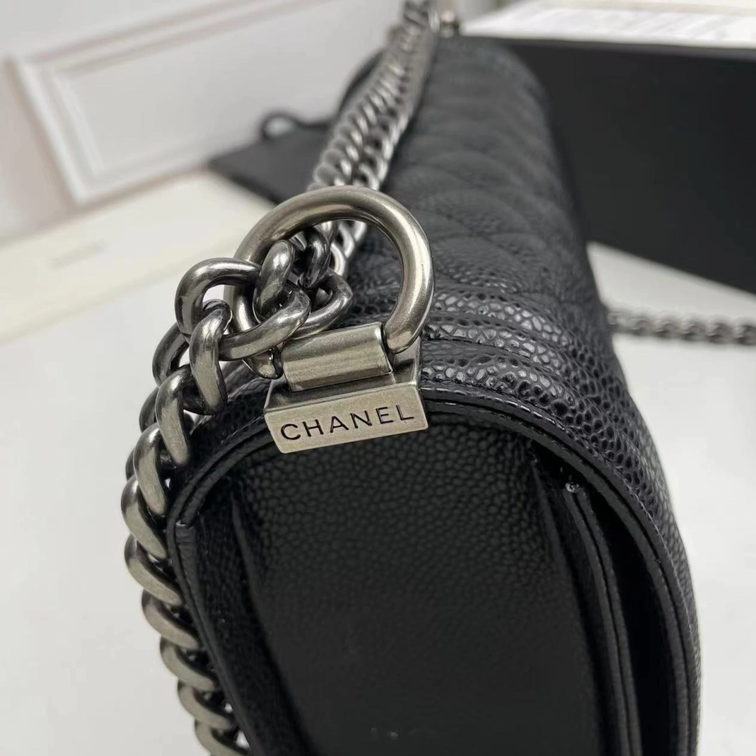 Chanel AAA Quality Messenger Bags For Women Durable 7709 - Image 5