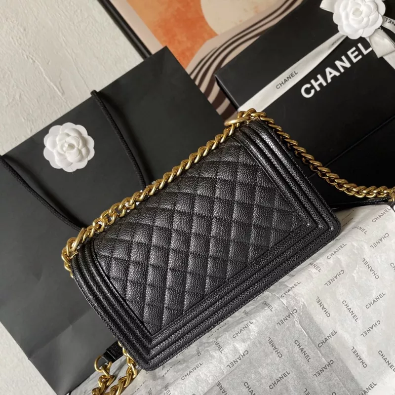 Chanel AAA Quality Messenger Bags For Women Fashionable 7424 - Image 3