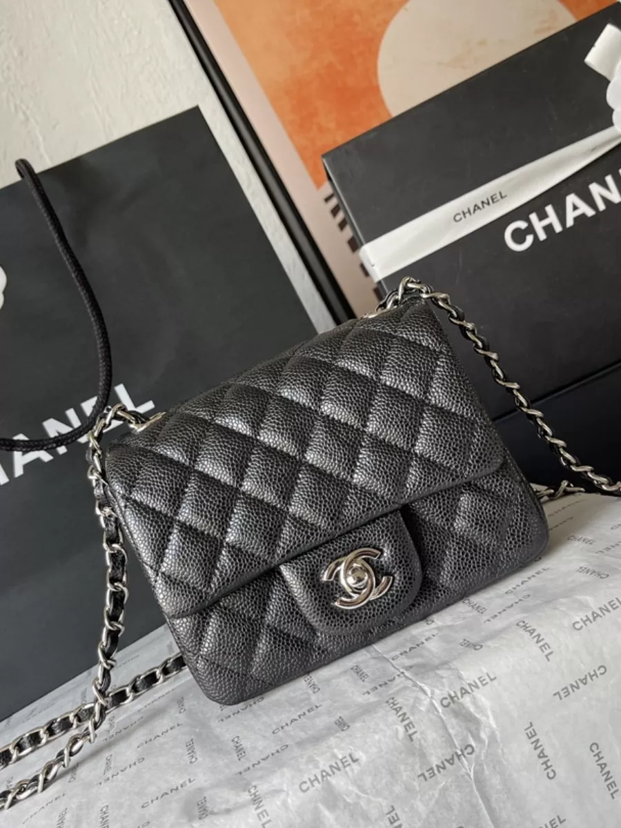 Chanel AAA Quality Messenger Bags For Women Practical 3548