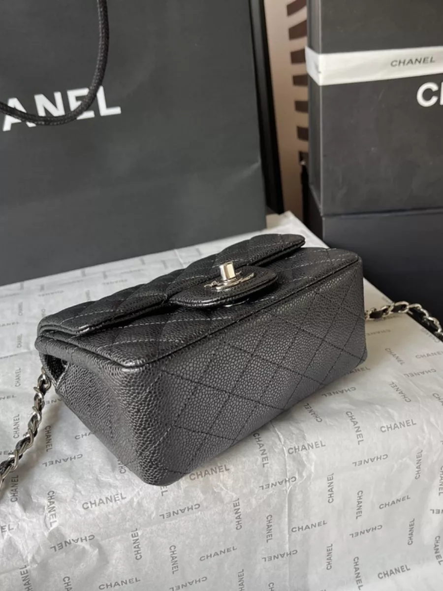 Chanel AAA Quality Messenger Bags For Women Practical 3548 - Image 3