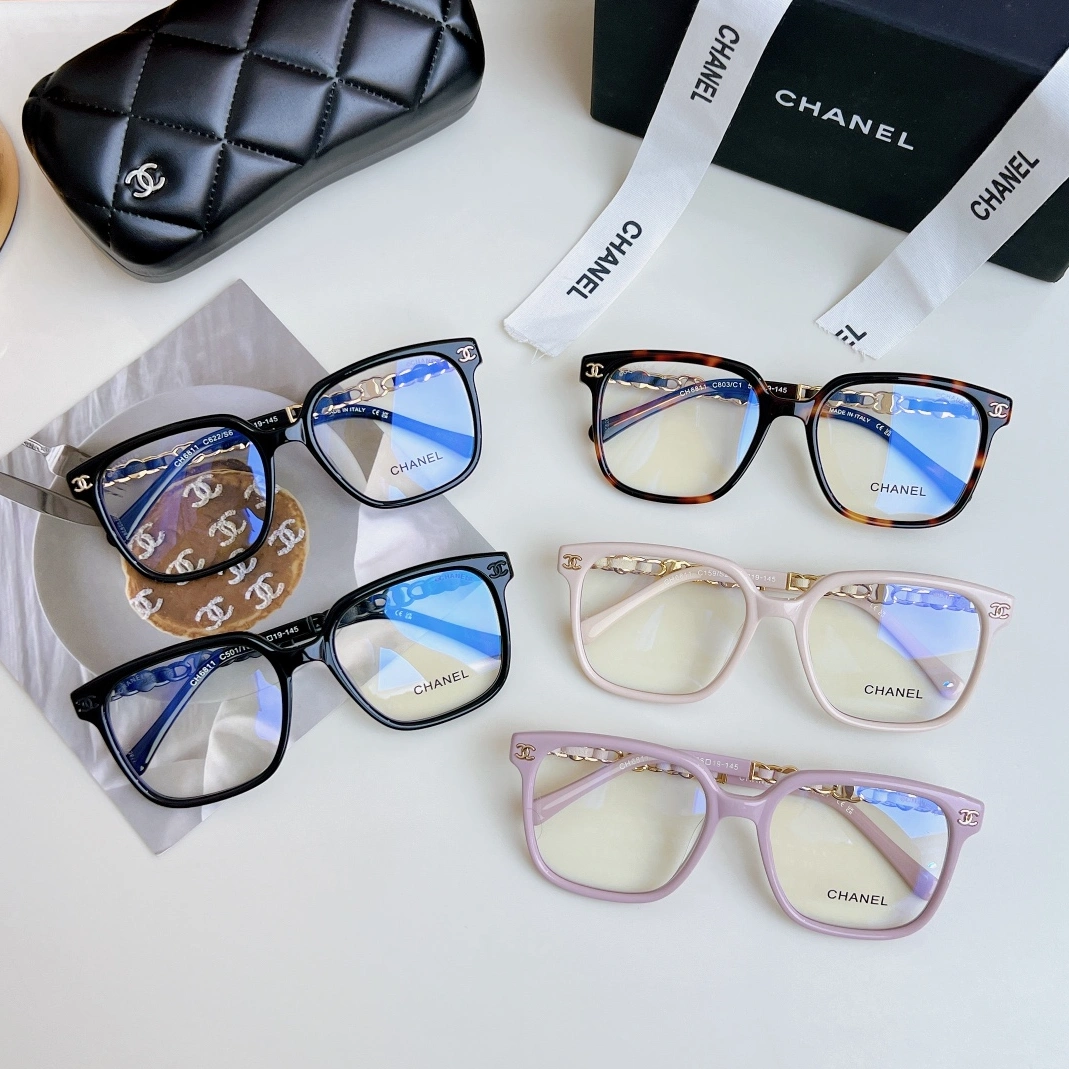 Chanel Goggles Minimalist 1969