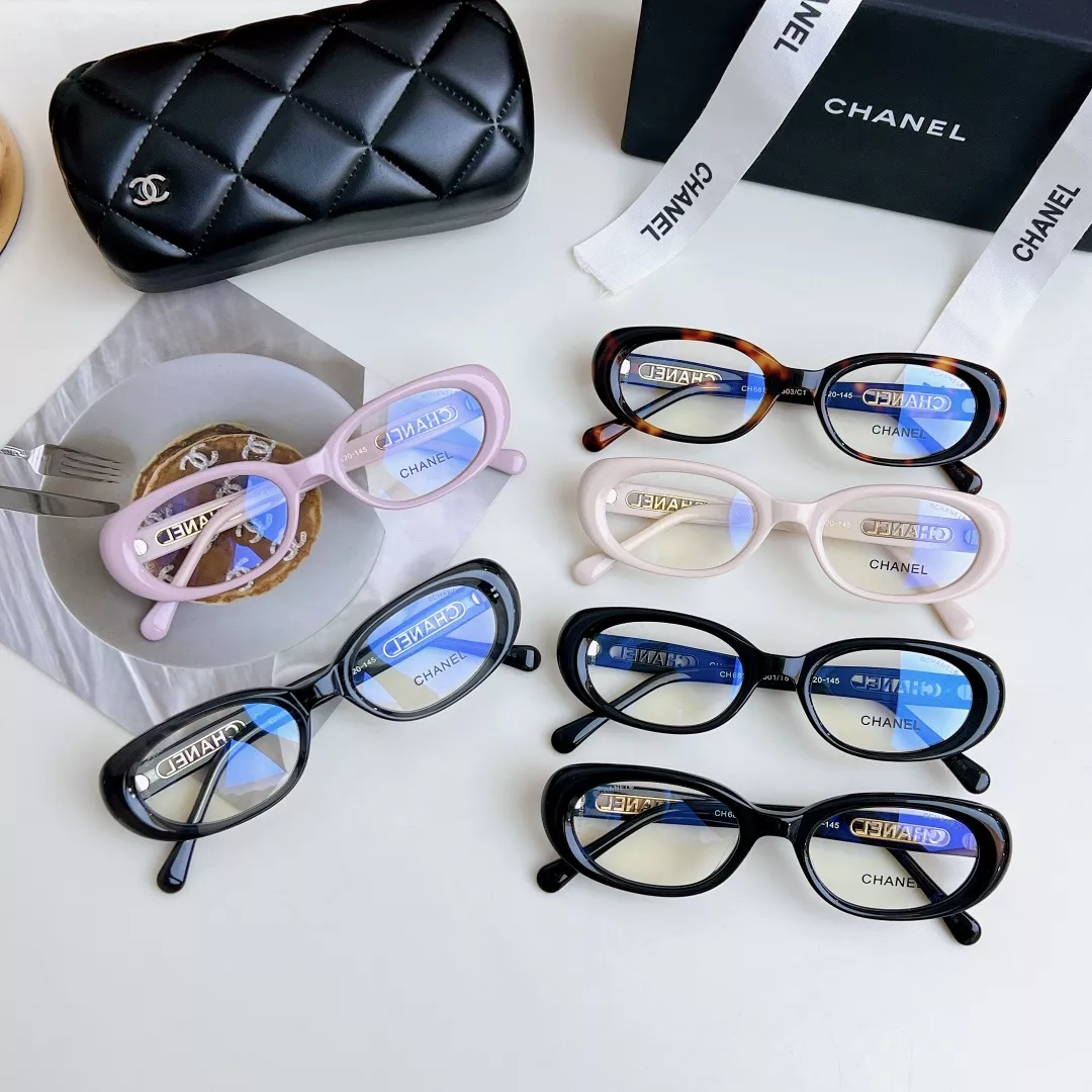 Chanel Goggles WellDesigned 3958