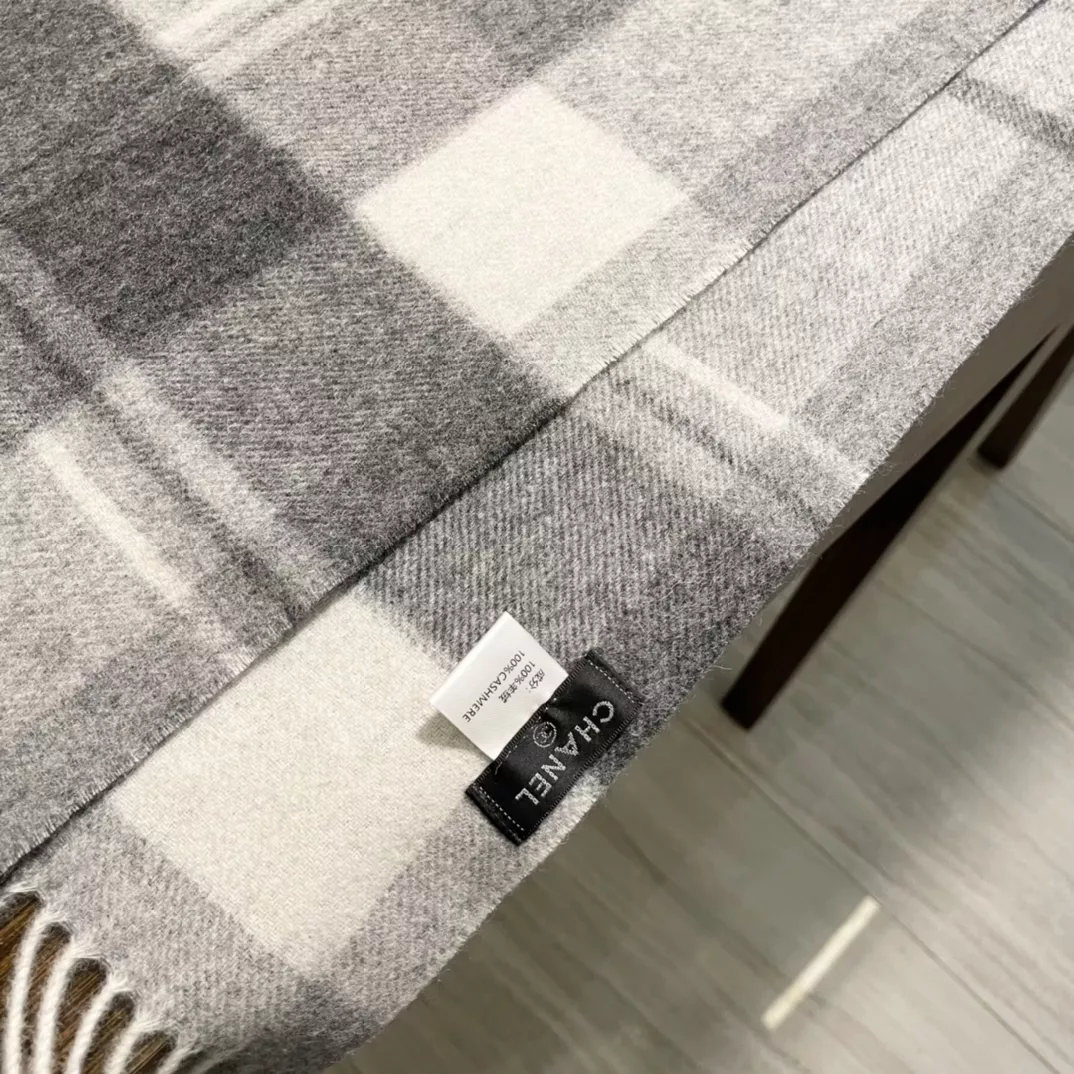 Chanel Scarves For Women Flexible 6879 - Image 6