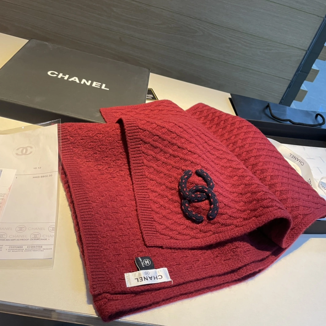 Chanel Scarves Sleek 4241 - Image 3