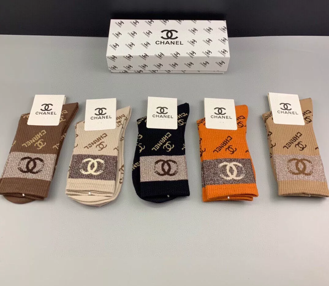 Chanel Socks For Women Classic 7373 - Image 3