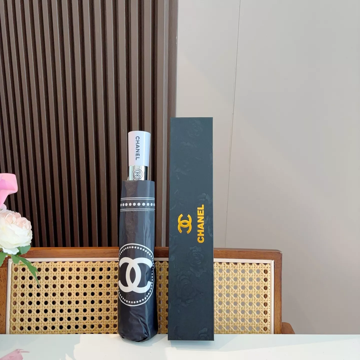 Chanel Umbrellas Resilient 7601 - Image 3