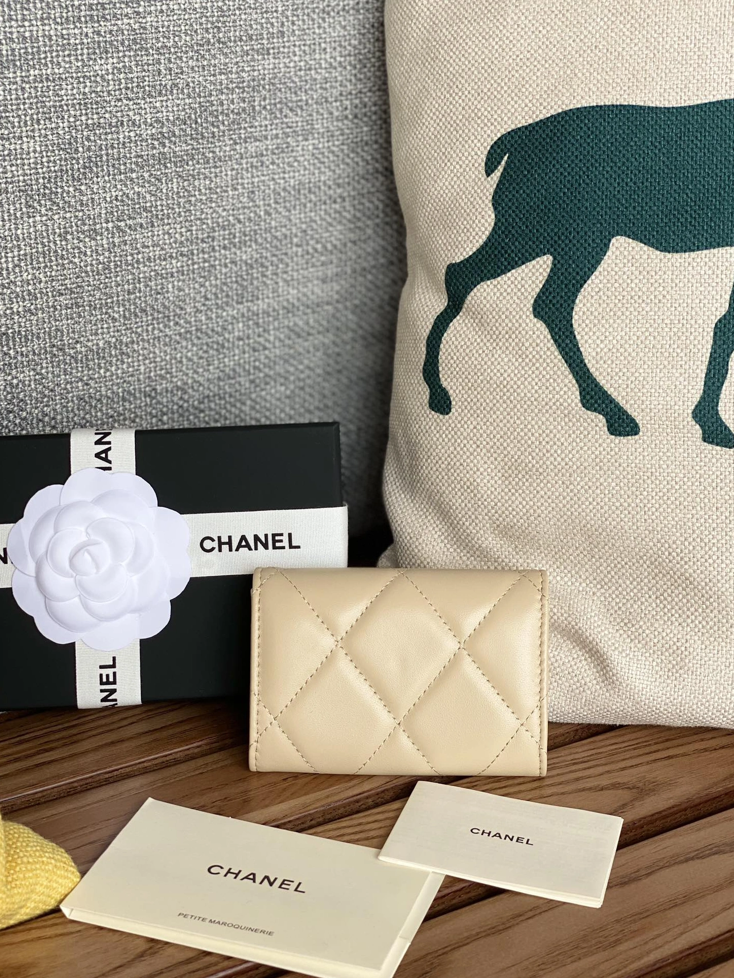 Chanel Wallets Breathable 7102