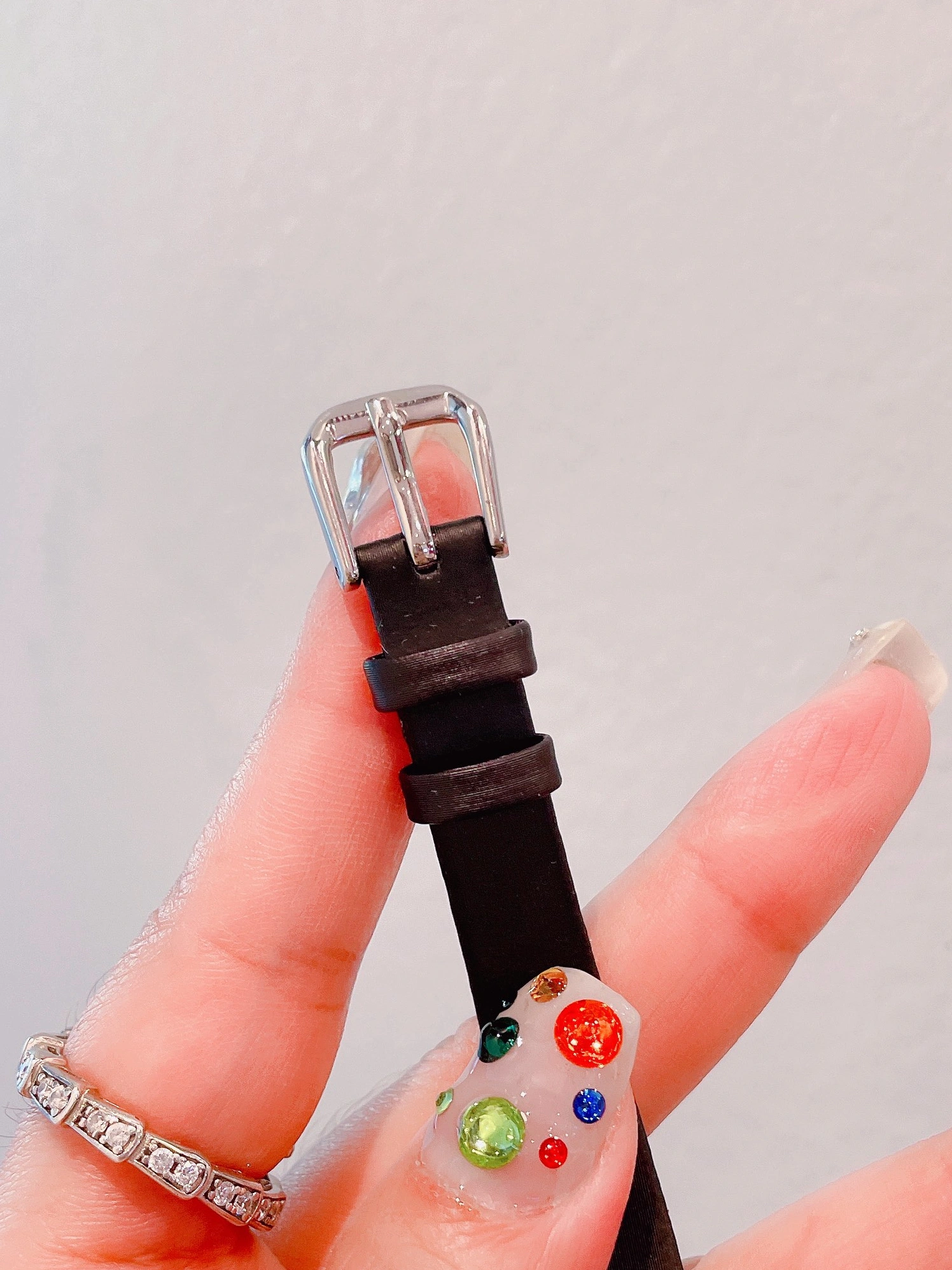 Chanel Watches For Women Minimalist 4579 - Image 4