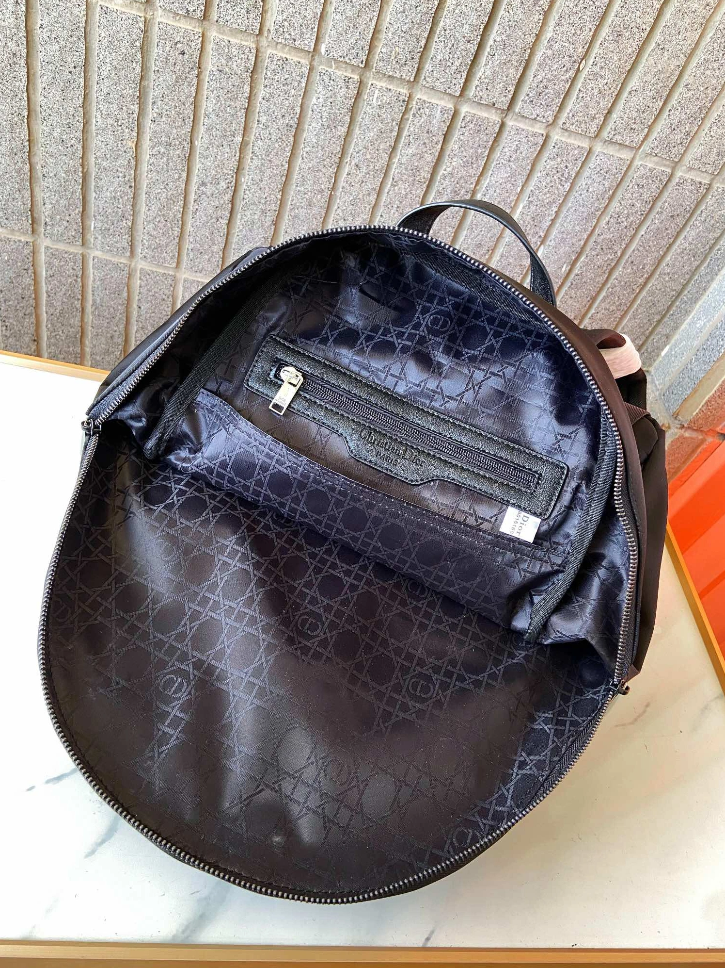 Christian Dior AAA Man Backpacks Bold 1274 - Image 7