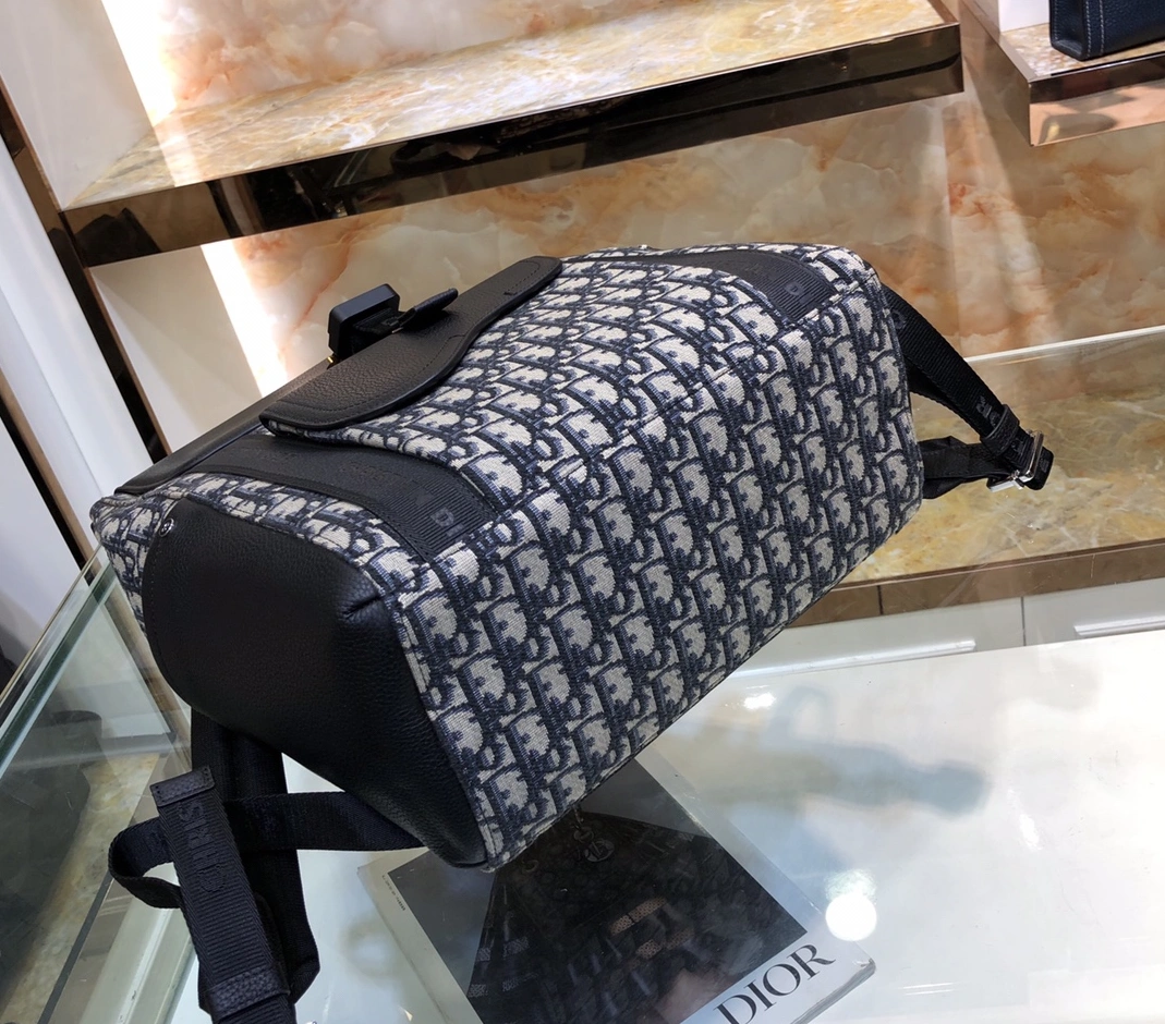 Christian Dior AAA Man Backpacks EasyMatch 9291 - Image 3