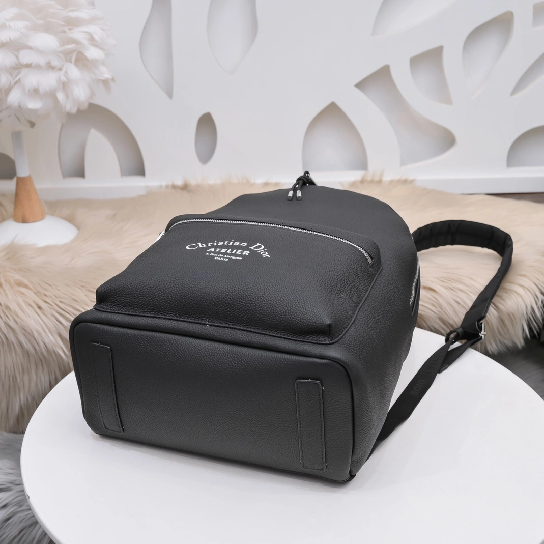 Christian Dior AAA Man Backpacks Elegant 2834 - Image 6