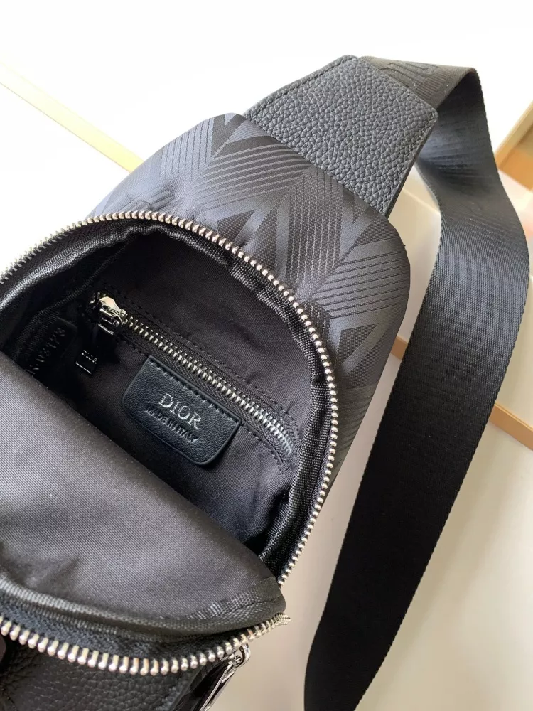 Christian Dior AAA Man Messenger Bags Vibrant 2428 - Image 8