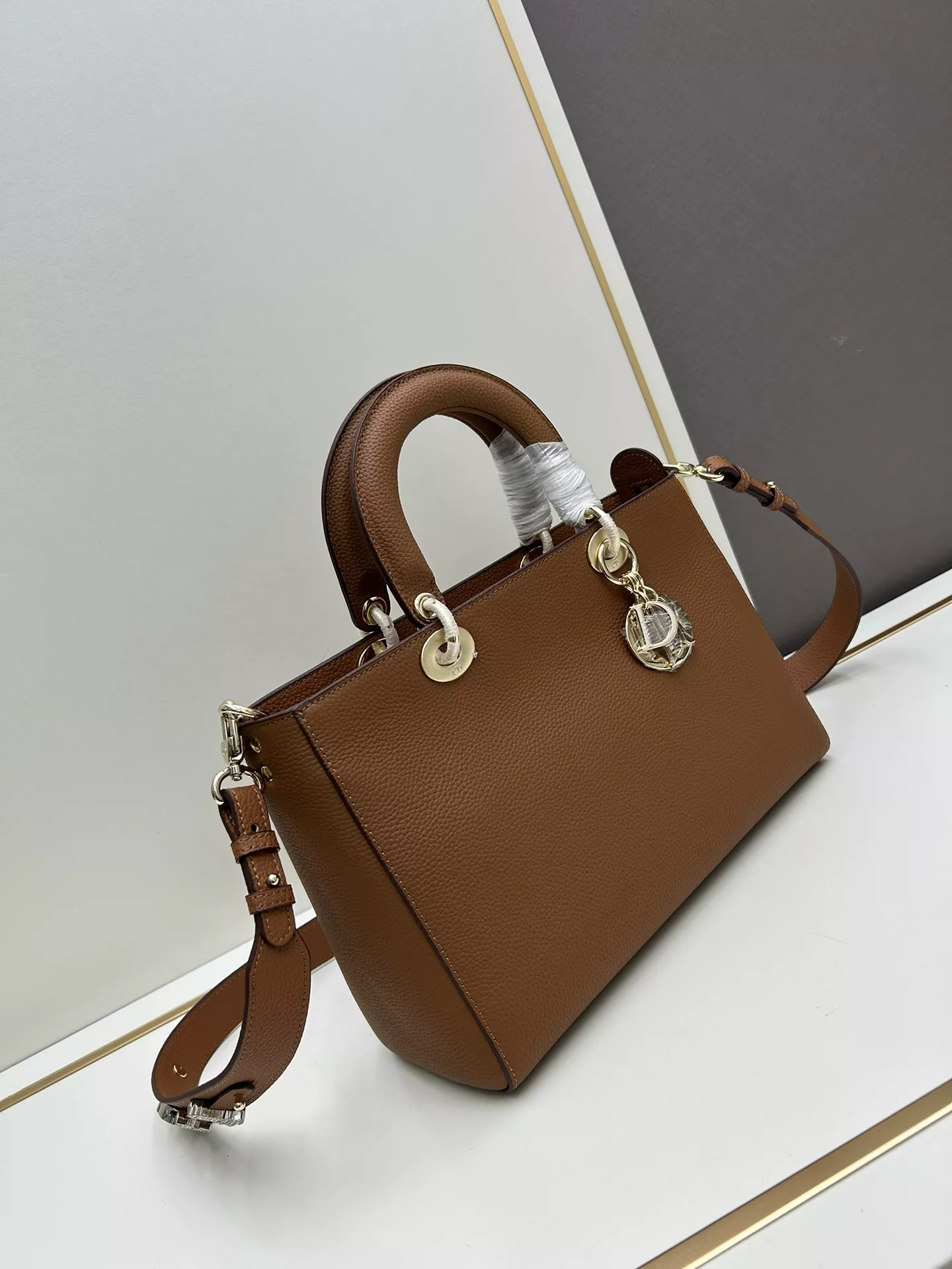 Christian Dior AAA Quality Handbags For Women Efficient 3065