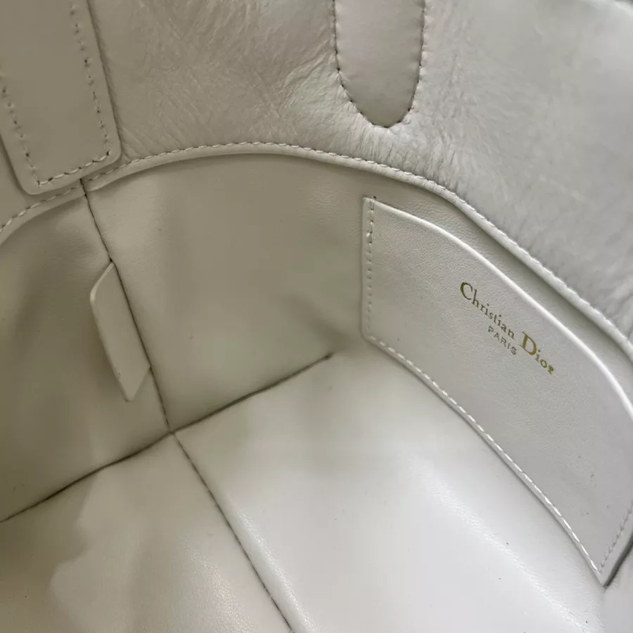 Christian Dior AAA Quality Handbags For Women Elegant 9201 - Image 8