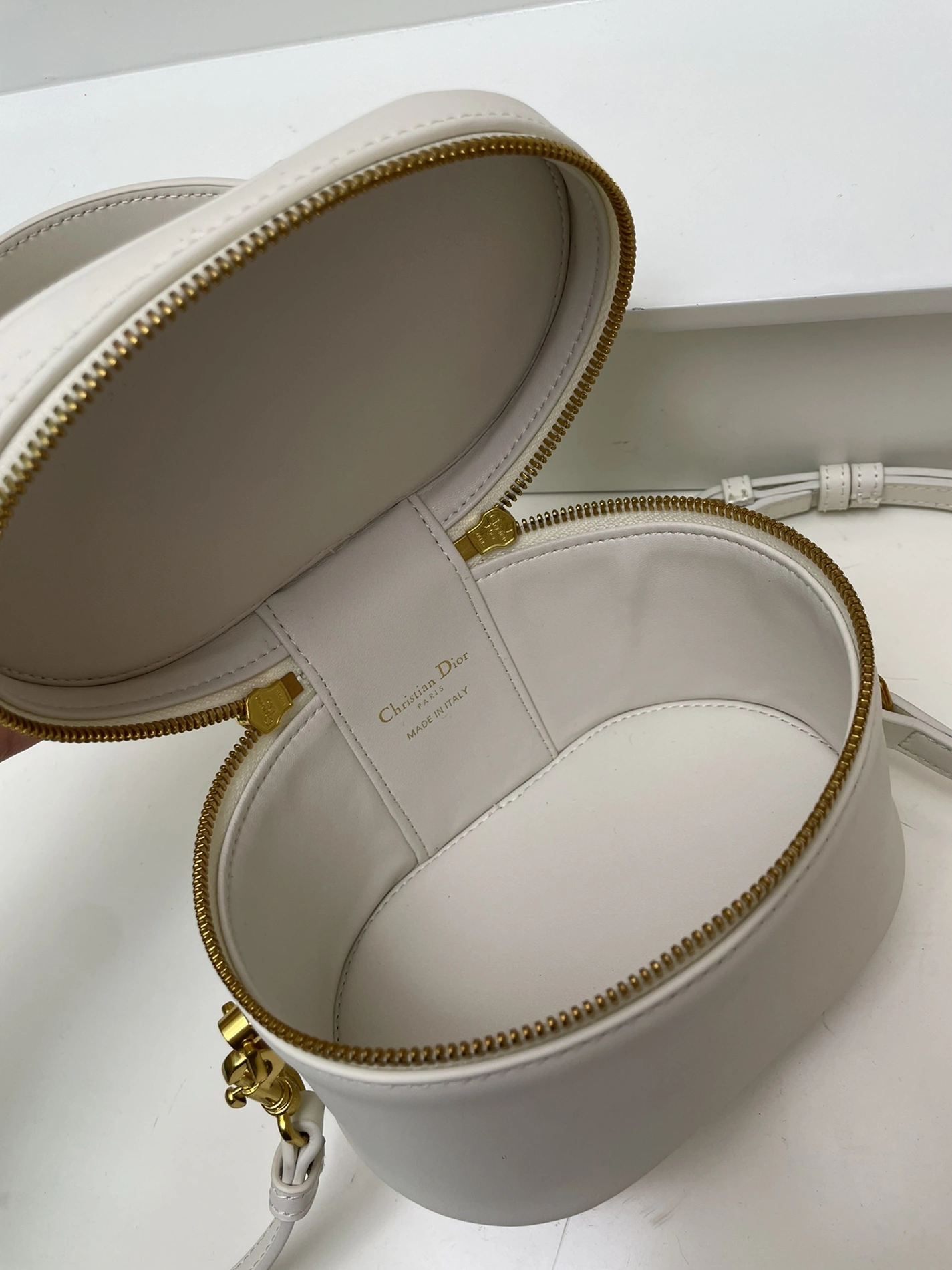 Christian Dior AAA Quality Handbags For Women Functional 3368 - Image 7