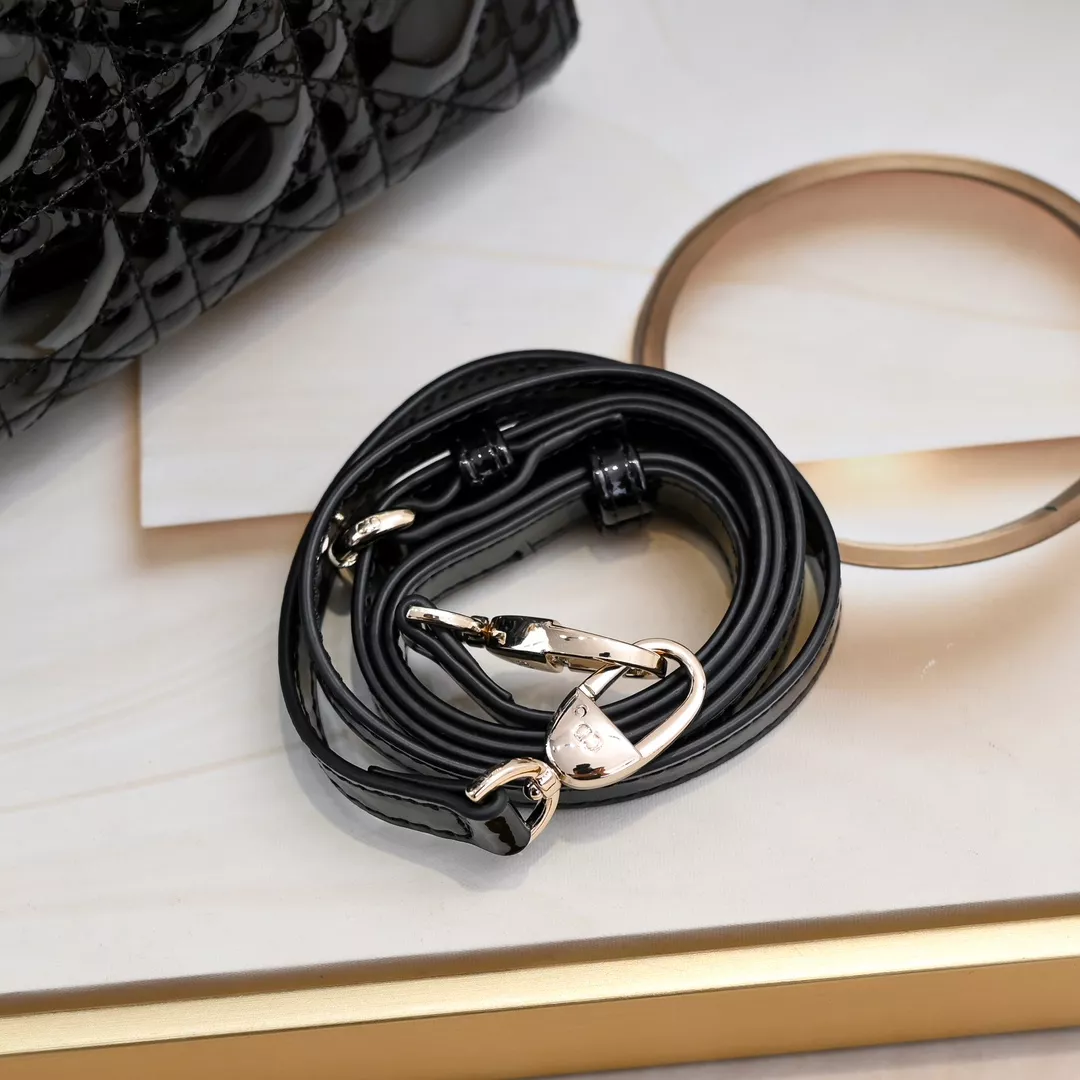 Christian Dior AAA Quality Handbags For Women Versatile 5533 - Image 5