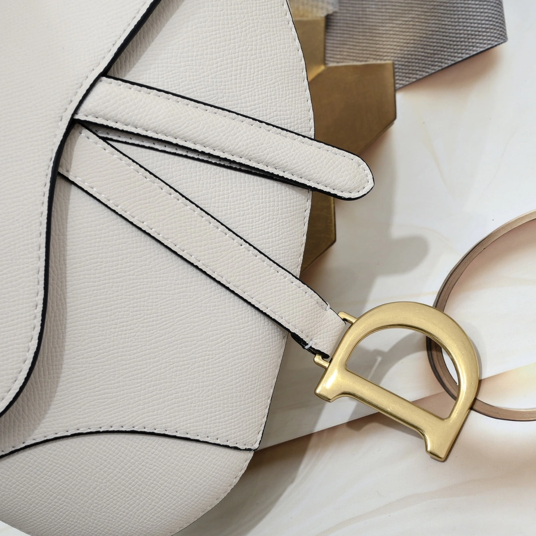 Christian Dior AAA Quality Messenger Bags For Women GoodFit 1943 - Image 4