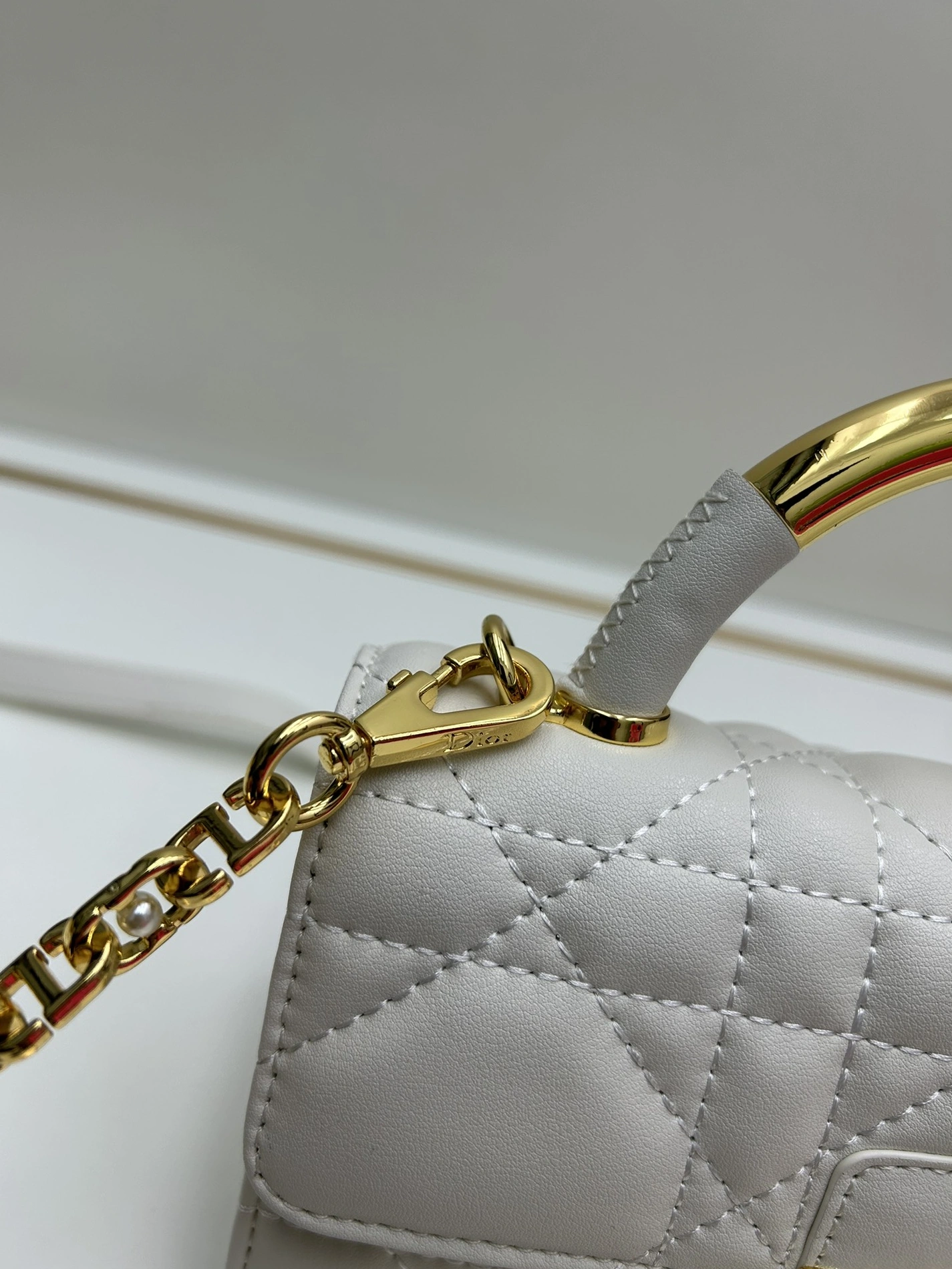 Christian Dior AAA Quality Messenger Bags For Women Timeless 5635 - Image 7