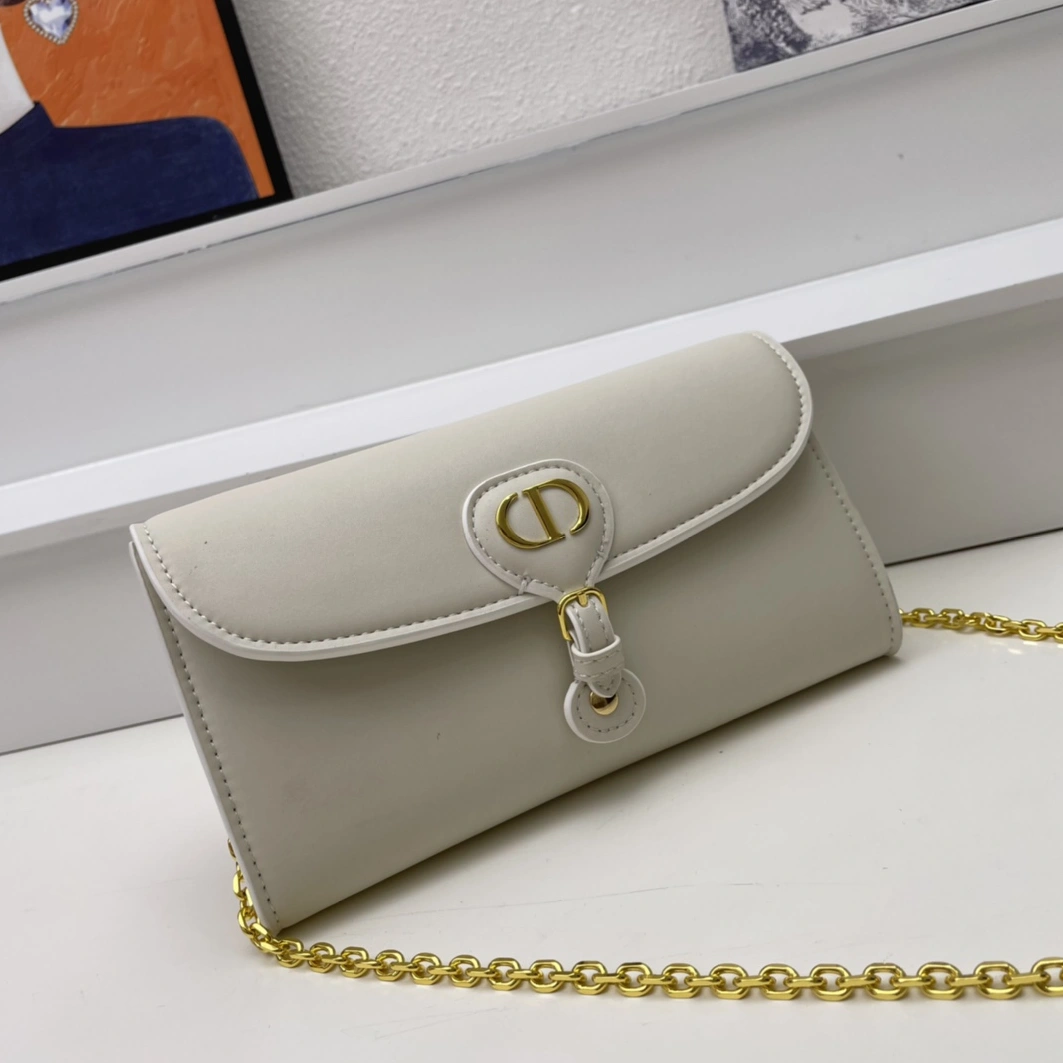 Christian Dior AAA Quality Messenger Bags For Women Versatile 2387 - Image 4