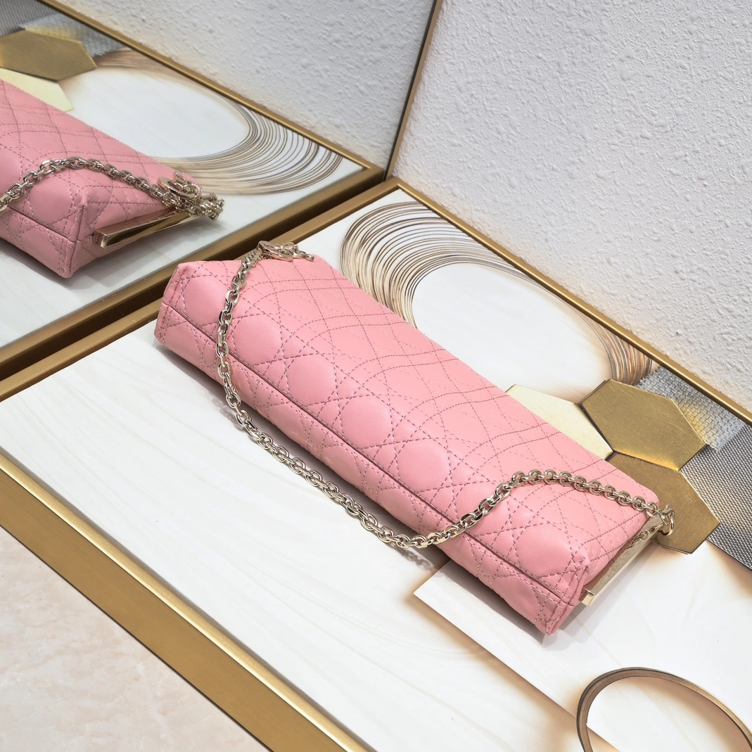 Christian Dior AAA Quality Shoulder Bags For Women Elegant 2322 - Image 5