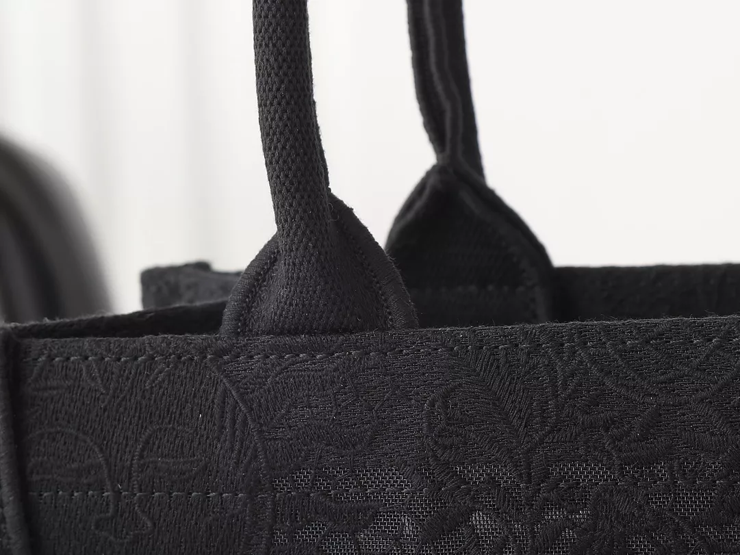 Christian Dior AAA Quality Tote-Handbags For Women Minimalist 9357 - Image 5