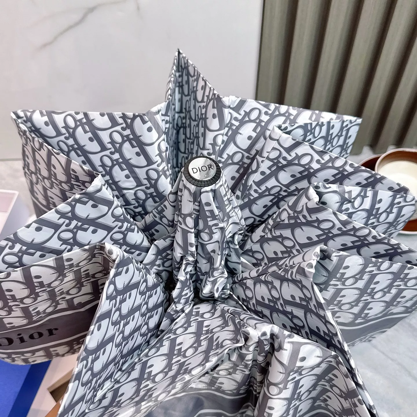 Christian Dior Umbrellas Soft 470 - Image 5