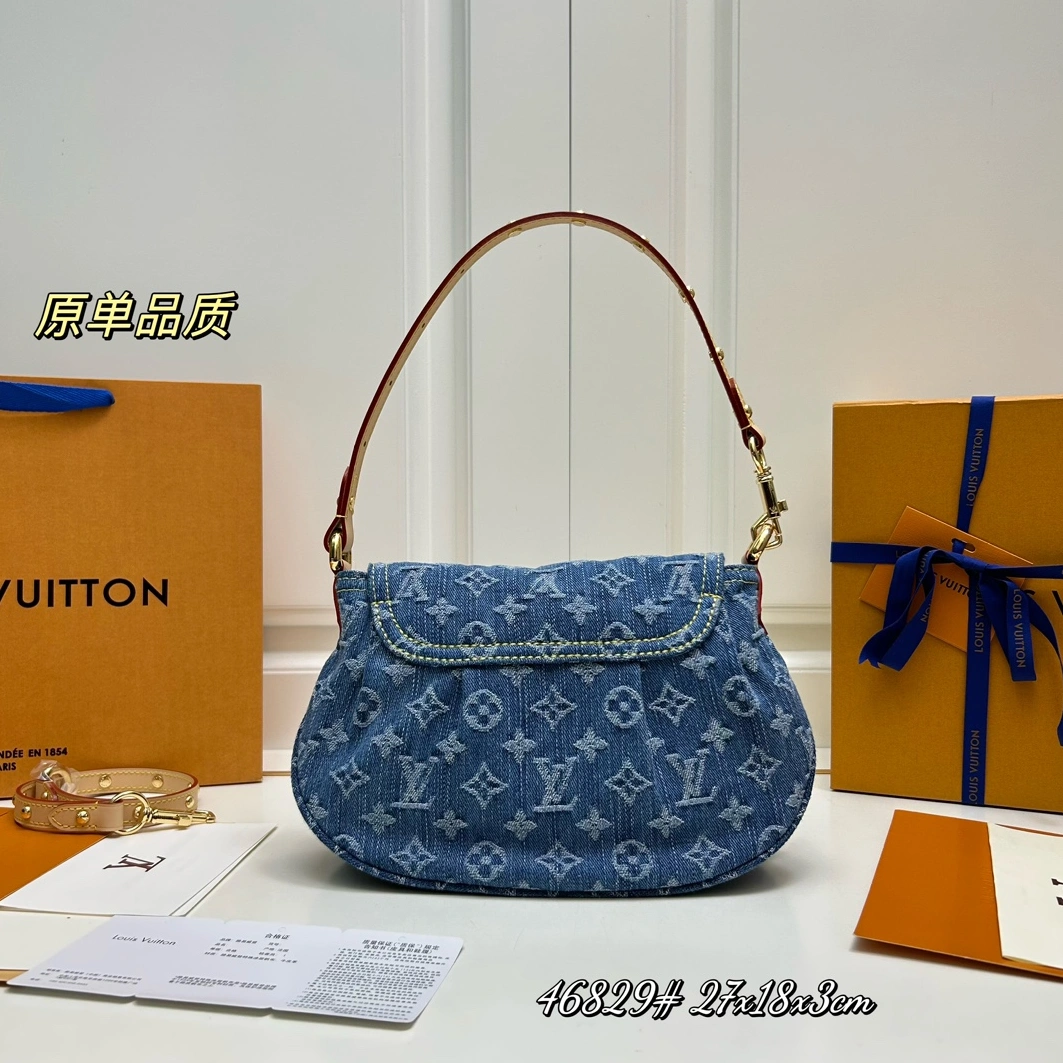 Comfortable 1770 Louis Vuitton AAA Quality Shoulder Bags For Women