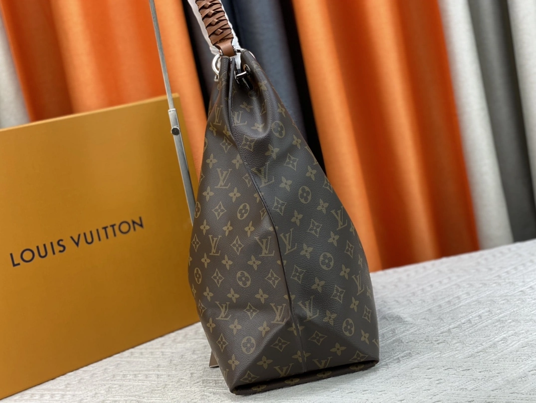 Comfortable 1812 Louis Vuitton AAA Quality Handbags For Women - Image 3
