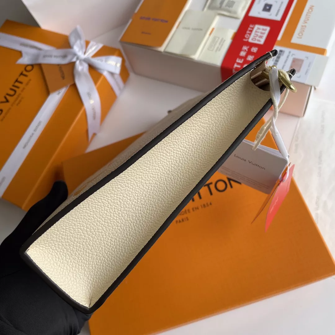 Comfortable 2158 Louis Vuitton AAA Quality Wallets - Image 6