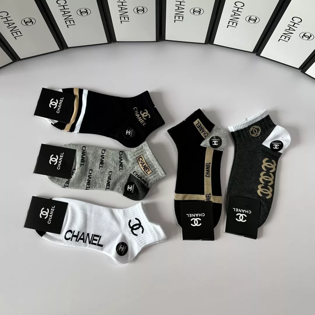 Compact 1148 Chanel Socks - Image 5