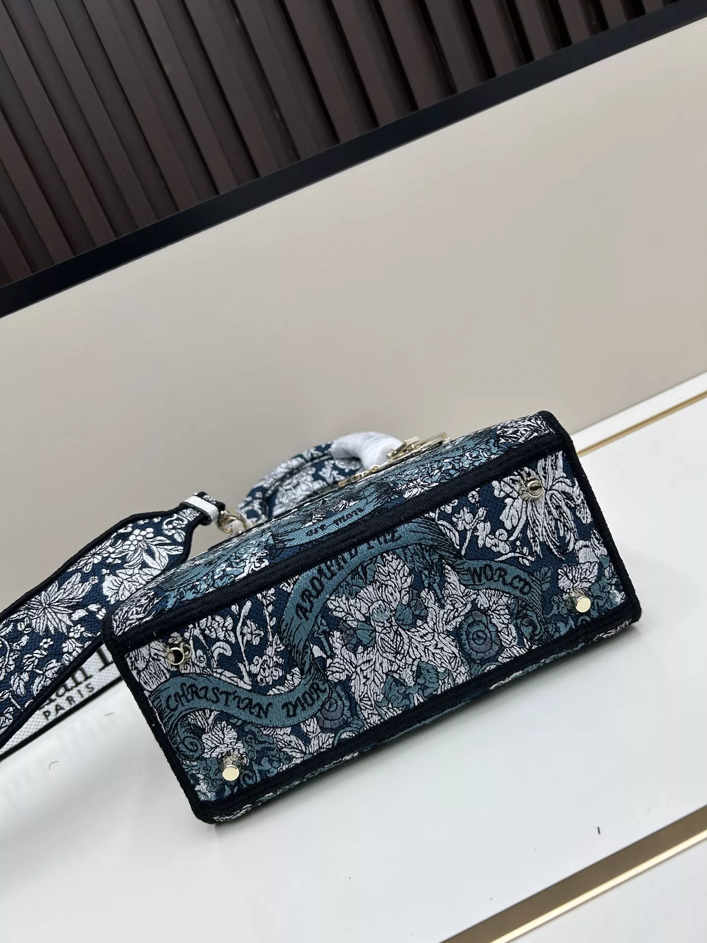 Cozy 2703 Christian Dior AAA Quality Handbags For Women - Image 5