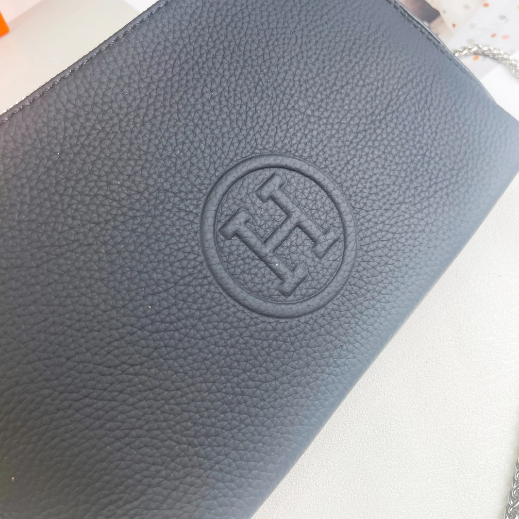 DailyWear 1940 Hermes AAA Quality Messenger Bags For Women - Image 6