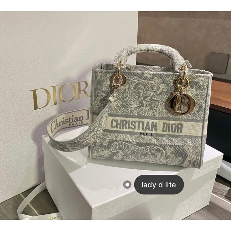 24 x 20 x Dior Medium Lady D-Lite Bag Gray Toile de Jouy Reverse Embroidery - Image 3