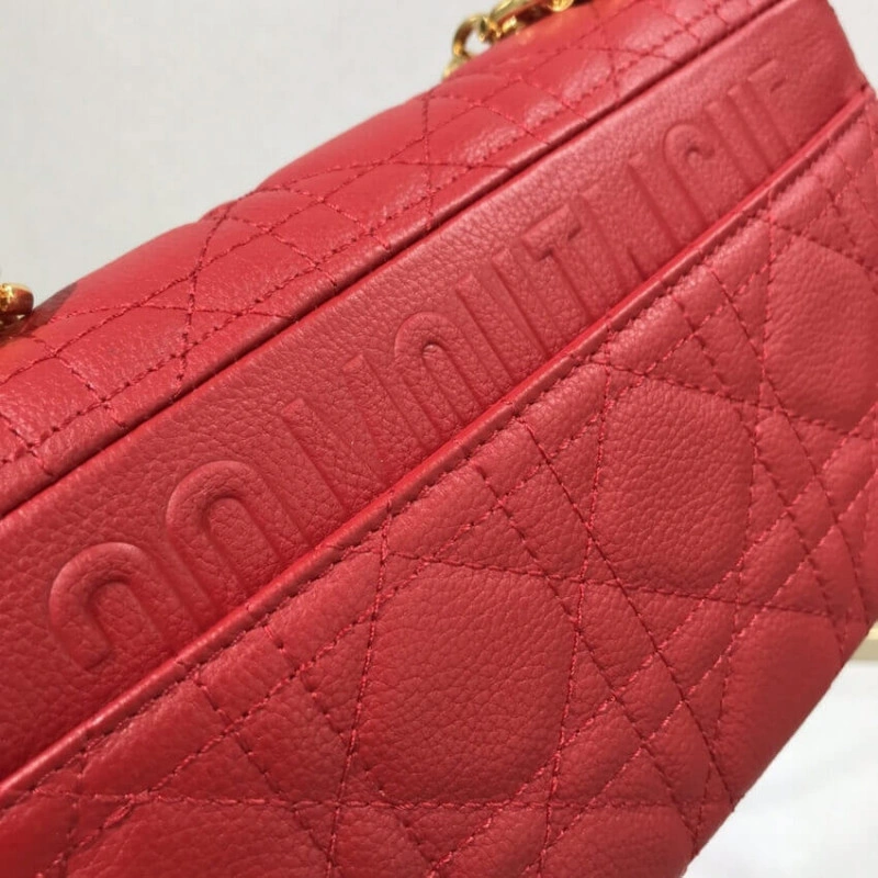 Flap clos Dior Small Caro Bag Red Supple Cannage Calfskin - Image 5