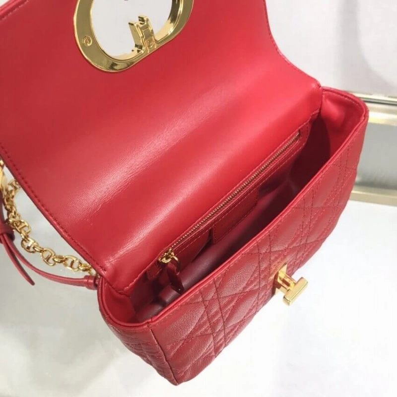 Flap clos Dior Small Caro Bag Red Supple Cannage Calfskin - Image 10