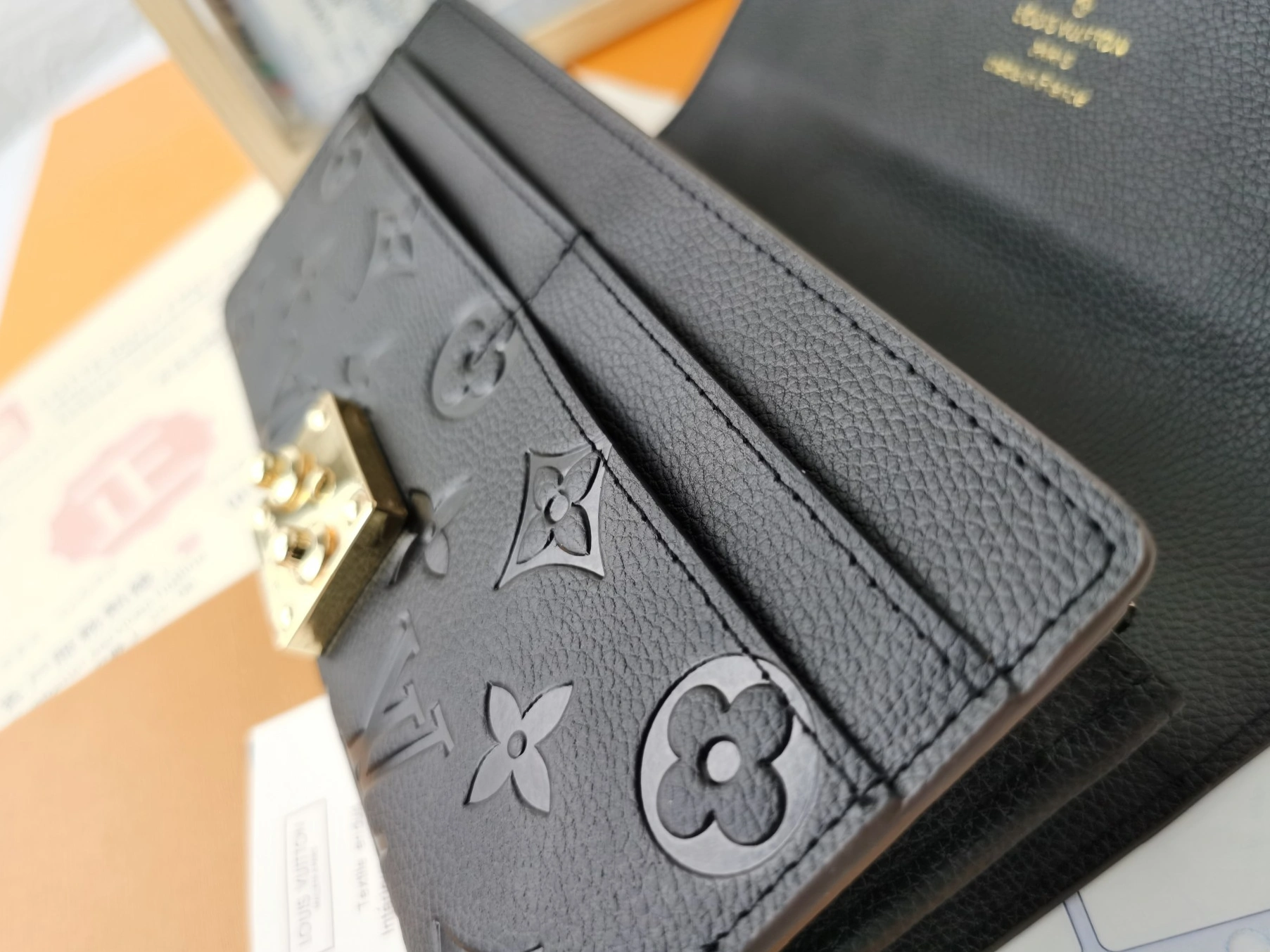 Durable 1778 Louis Vuitton LV Card Case For Women - Image 7