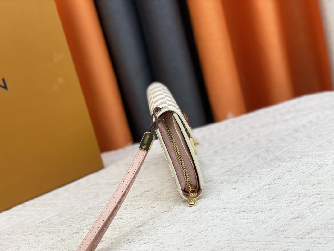 Durable 3641 Louis Vuitton AAA Quality Wallets For Women